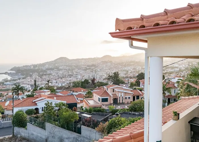 Ocean Side Vista By Your Key * 丰沙尔